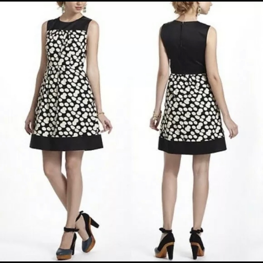 Anthropologie Leifnotes Notched Dots dress